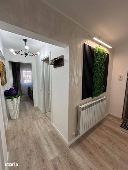 Apartament cu 3 camere în Central