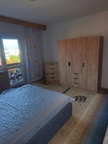 Apartament cu 2 camere semidecomandat în Scriitorilor