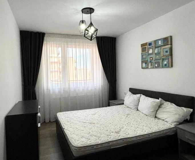 Doua camere open space Urban Plaza terasa parcare etaj 7 - 10