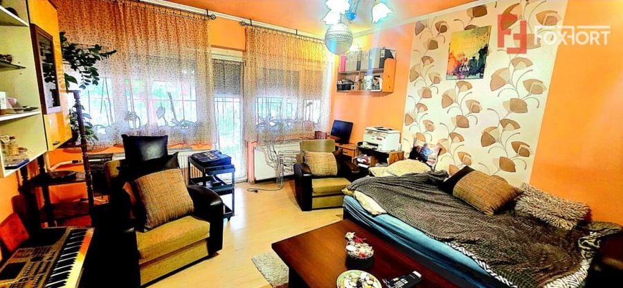Casă cu 4 camere cu Teren 547 Mp în Central