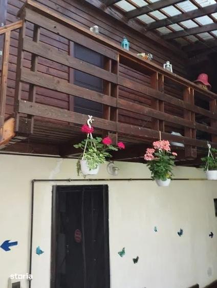 Casă cu Teren 1200 Mp în Moieciu