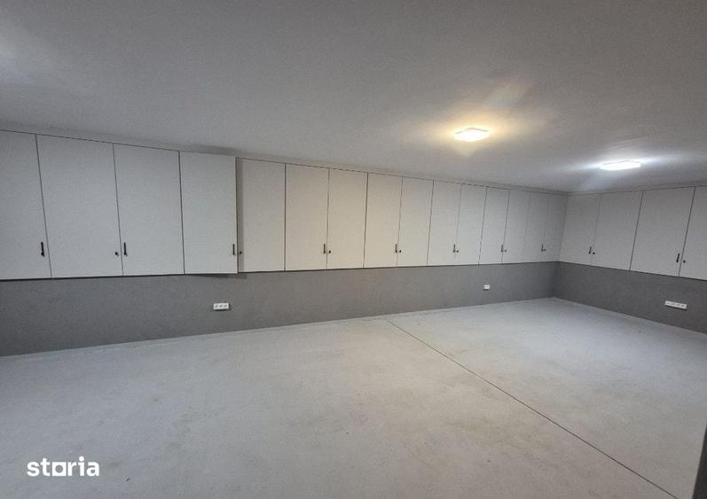 Casă cu 8 camere cu Teren 100 Mp în Parcul Carol