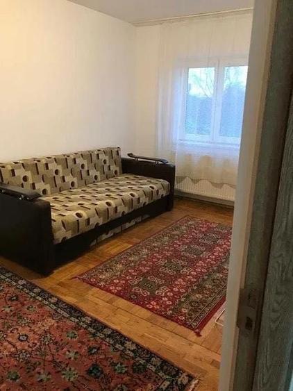 Apartament cu 2 camere decomandat în Hărmanului