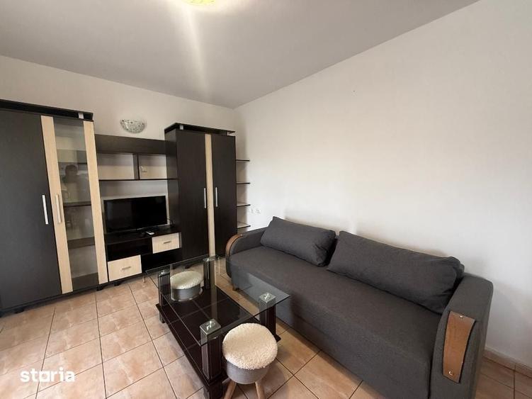 Apartament cu 2 camere în Cetate