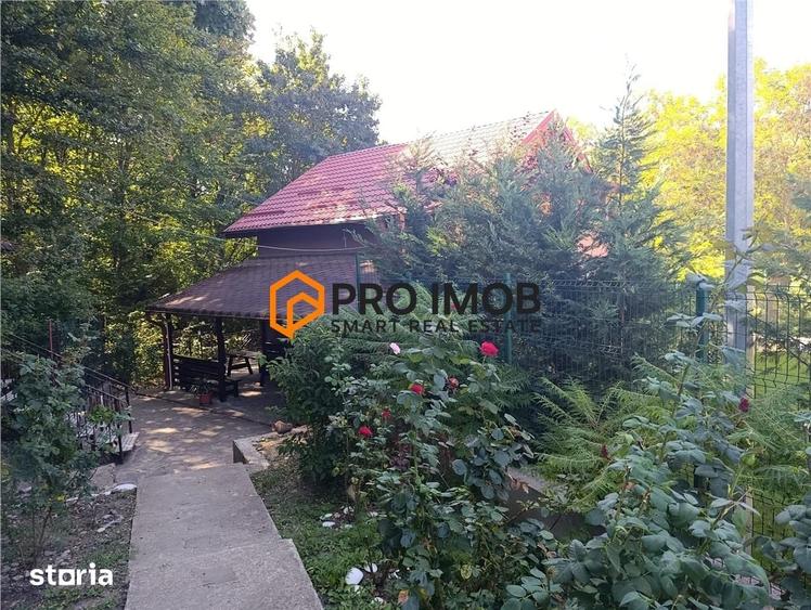 Casă cu 3 camere decomandat cu Teren 471 Mp în Merei