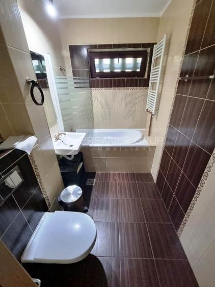 Spațiu comercial, de 55 mp, în Tătărași