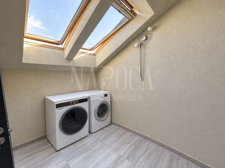 Casă individuală cu 4 camere cu Canalizare în Central