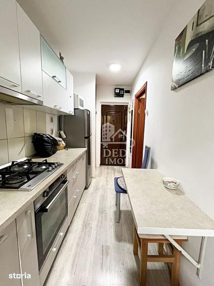 Apartament 2 camere de vanzare in zona Rogerius, Oradea - 6