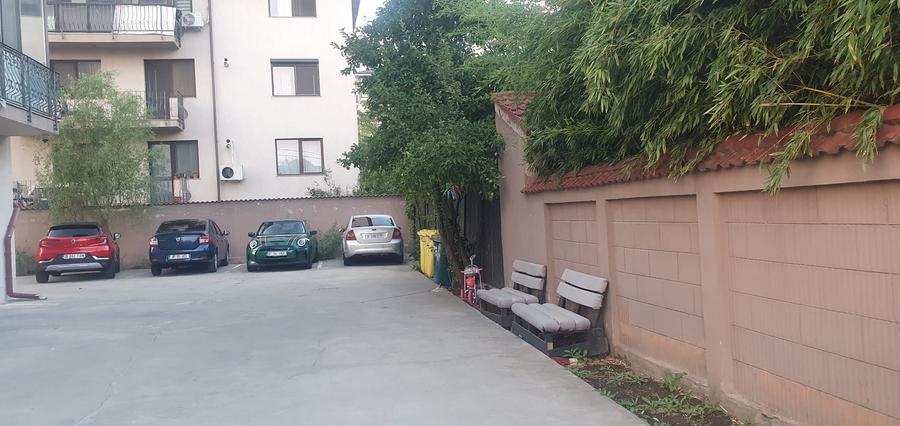 Garsonieră decomandată în Fundeni