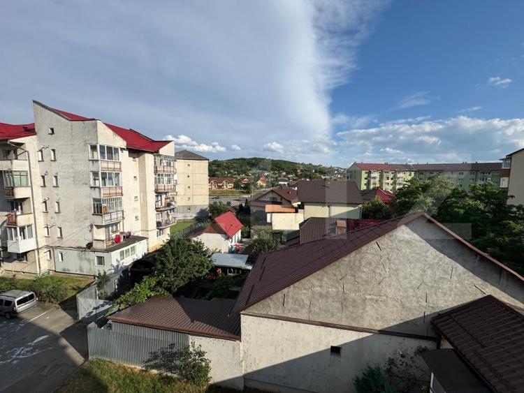 Apartament decomandat cu 3 camere spatioase si luminoase - etaj 3 - 10