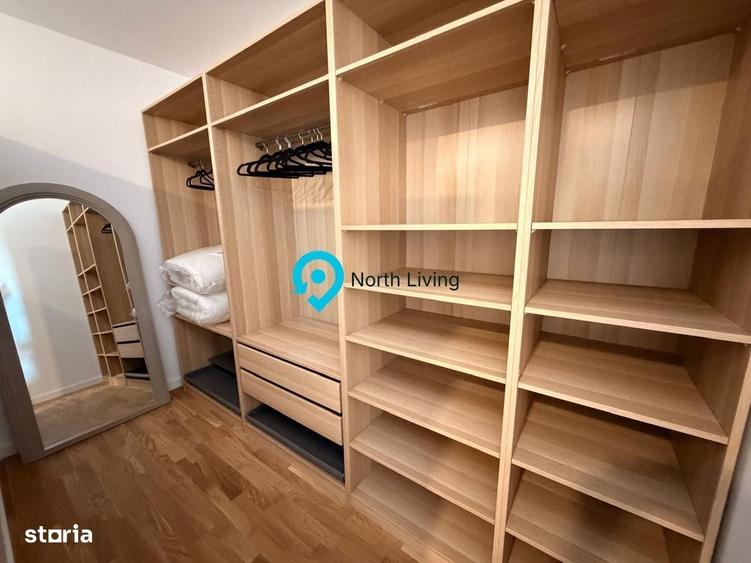 Apartament cu 3 camere în Central — fotografia 3