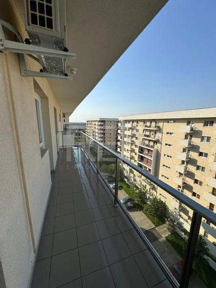 Apartament cu 3 camere decomandat, mobilat în Metalurgiei