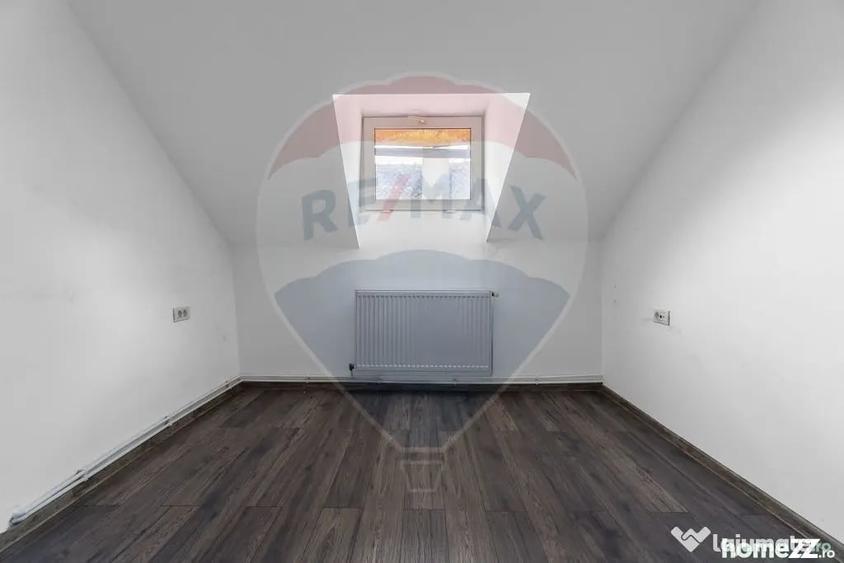 Apartament cu 7 camere decomandat în Ultracentral