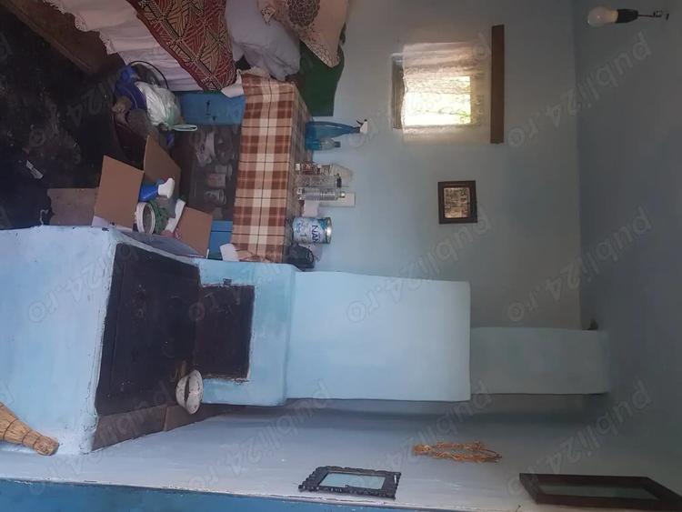 Casă cu 2 camere cu Teren 1200 Mp în Bughea de Jos