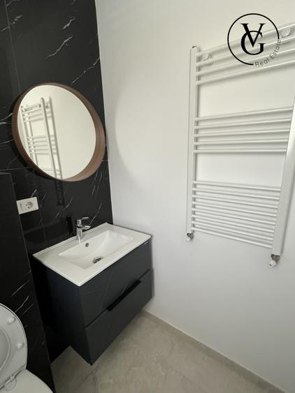 Duplex cu 5 camere cu Canalizare în Theodor Pallady