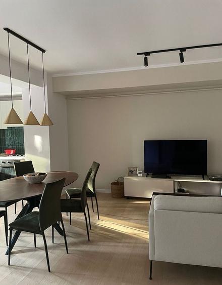 Apartament cu 3 camere, mobilat în Domenii