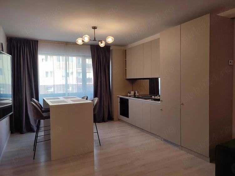 Apartament cu 2 camere semidecomandat în Florești