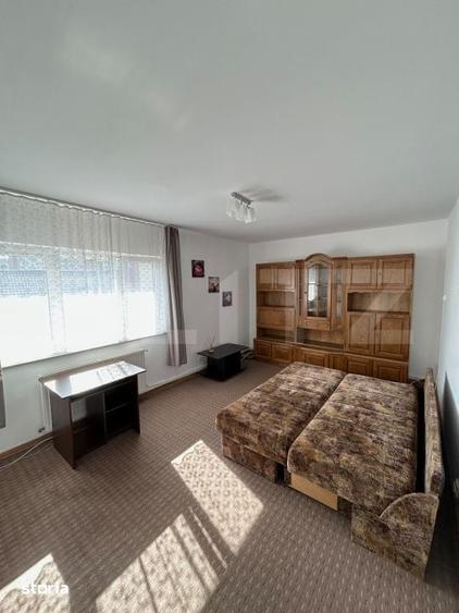 Apartament cu 2 camere decomandat în Zorilor