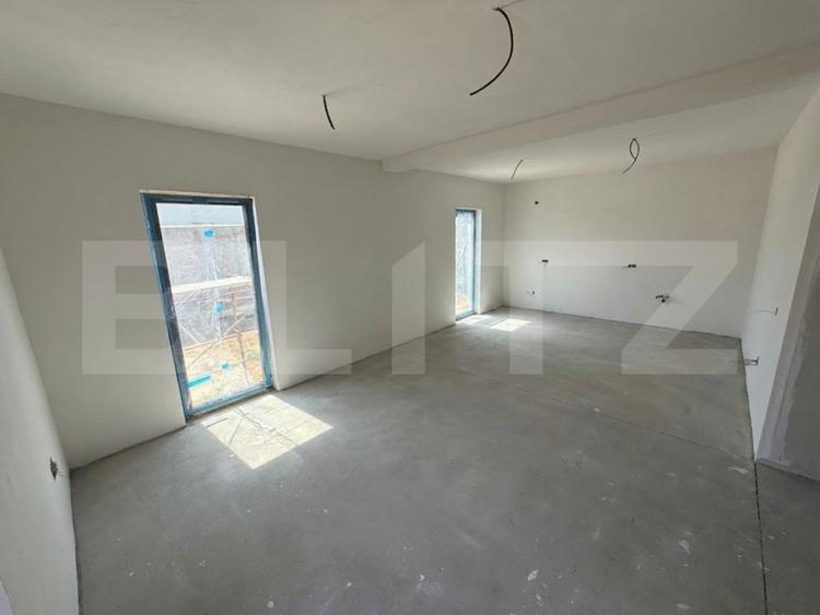 Casă individuală cu 3 camere cu Teren 220 Mp în Sud-Est