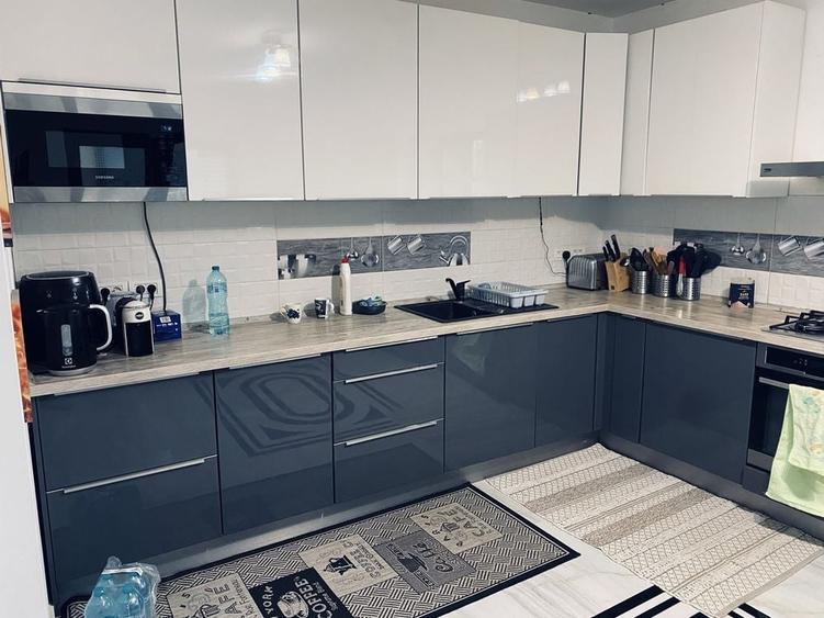 Casă cu 4 camere cu Teren 350 Mp în Central