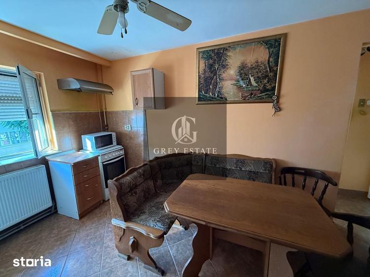 Apartament cu 2 camere decomandat în Central