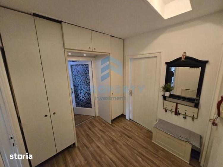 Apartament cu 4 camere în Centrul Civic