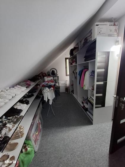 Casă cu 4 camere cu Teren 500 Mp în Milcovul