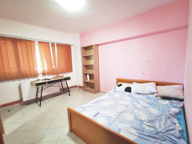 Centrala proprie/ Vanzare ap 3 cam mobilat la metrou Pacii/ bloc 1992 - 12