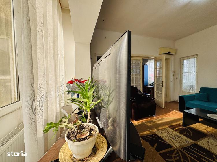 Apartament cu 3 camere în Tineretului