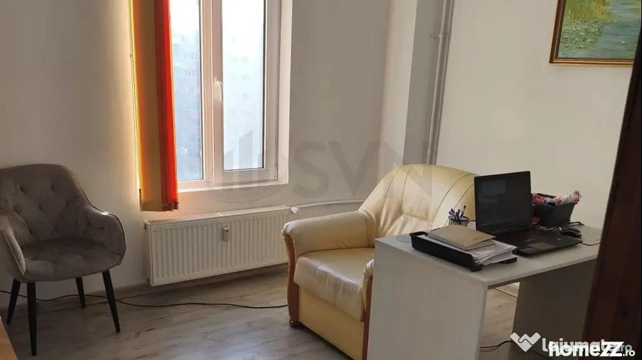 Apartament cu 3 camere decomandat în Calea Călărașilor