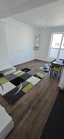 Apartament cu 2 camere semidecomandat în Vasile Alecsandri