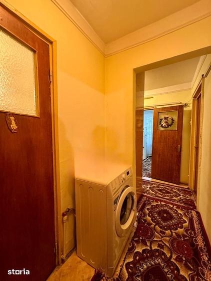 Apartament cu 3 camere decomandat în Central