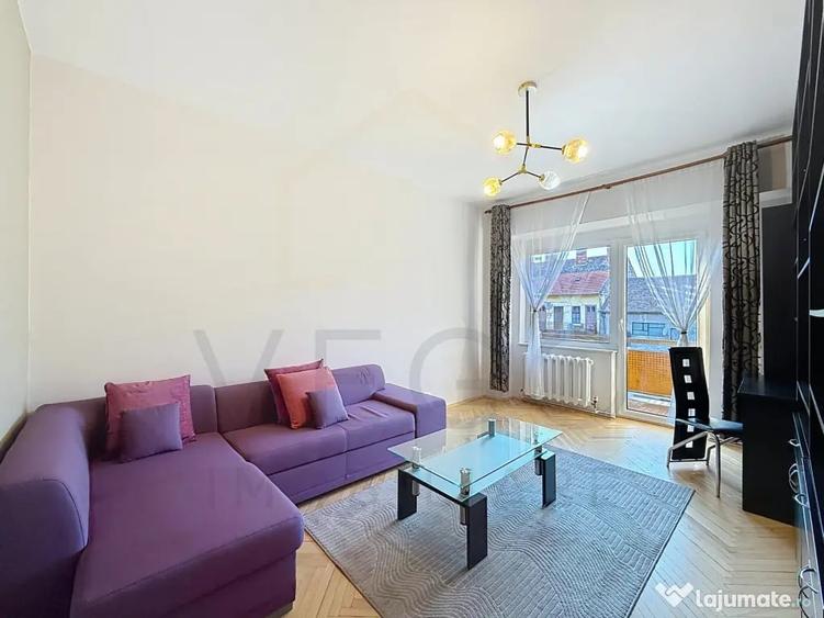 Apartament cu 3 camere, 70 mp, 2 bai, balcon, in Centru - 1