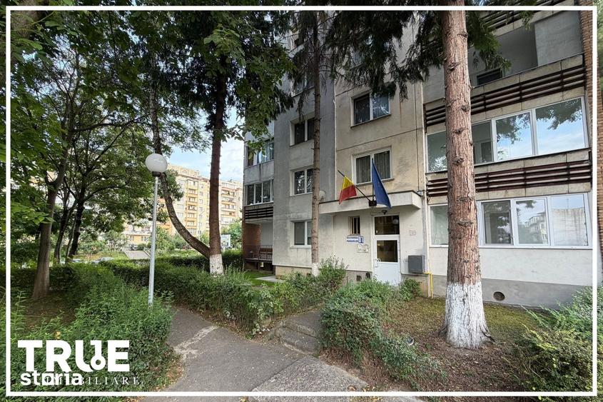 Apartament cu 3 camere în Tudor Vladimirescu