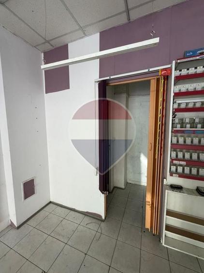 Spațiu comercial, de 23 mp, în Nufărul