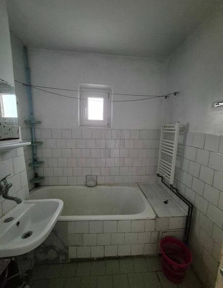 Apartament cu 2 camere semidecomandat în Alexandru cel Bun