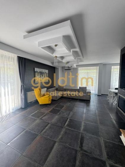 Apartament cu 4 camere semidecomandat, mobilat în Iancu Nicolae