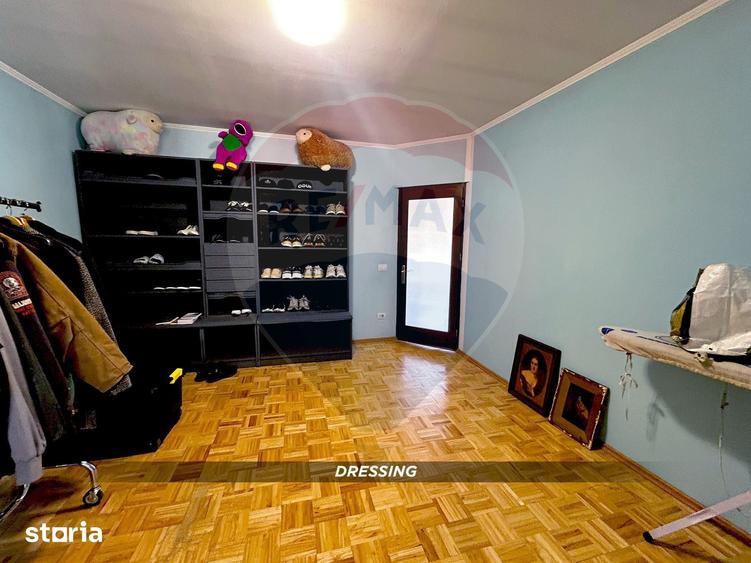 Casă cu 3 camere cu Teren 765 Mp în Central