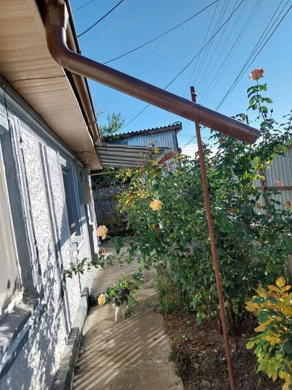 Casă cu 3 camere cu Teren 500 Mp în Central