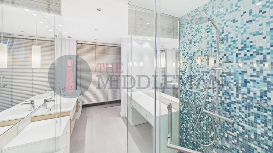 Casă individuală cu 5 camere cu Piscina în Băneasa
