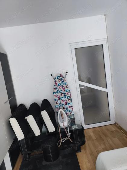 Apartament cu 2 camere decomandat în Petros