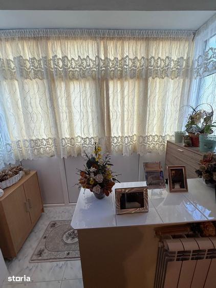 Apartament cu 2 camere semidecomandat în George Enescu