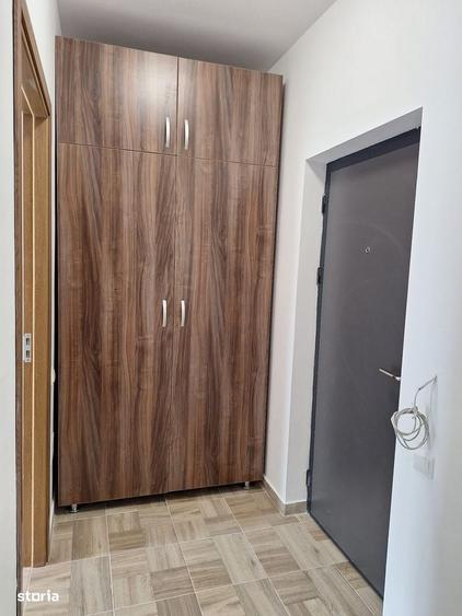 Garsonieră decomandată în Uverturii
