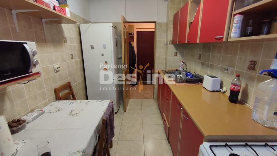 Apartament cu 2 camere decomandat, mobilat în Rahova