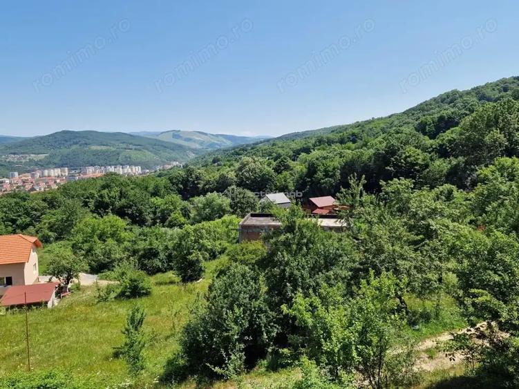 Teren de 600 mp, în Central