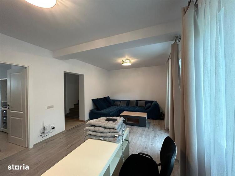Casă cu 4 camere în Bârnova