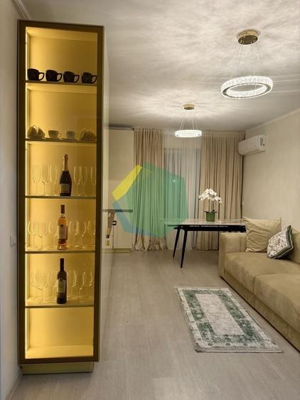 Apartament cu 3 camere, mobilat în Nord-Est