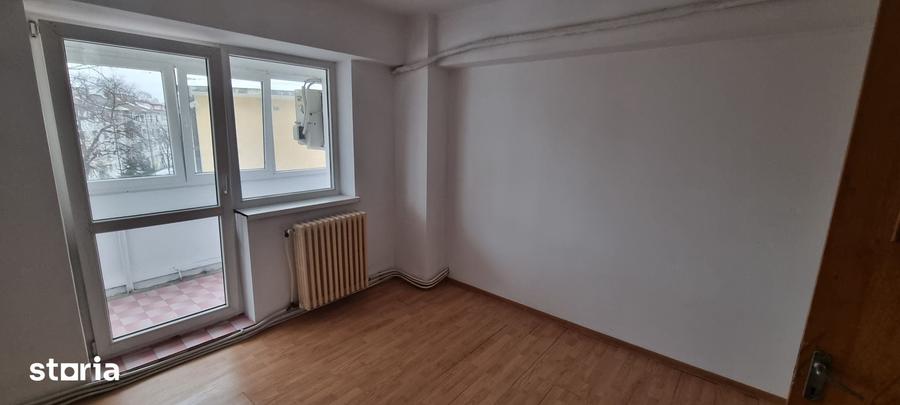 Apartament 4 camere zona Rapsodia cu garaj - 5