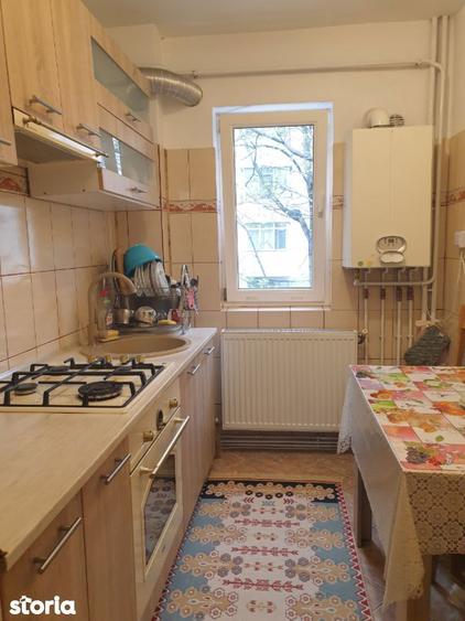Apartament cu 2 camere semidecomandat în Alexandru cel Bun