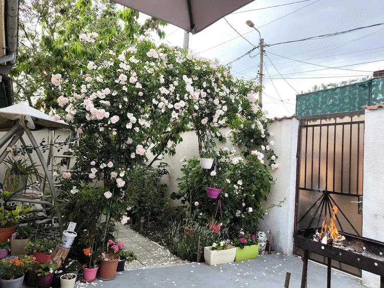 Casă cu Teren 220 Mp în 16 Februarie